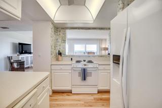 Beachfront Condo with Pool Access in Ponce Inlet - Ponce Inlet - 2