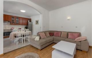 Stunning Home In Supetarska Draga - 7