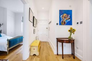 Highlife and Islington - by Out of Office Lifestyle - Londra - 6
