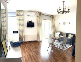 Studio TEPLO apart in the center - Chişinău - 8