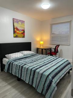 Toronto Midtown Room with Queen Bed - Toronto - 0