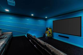 Villa Near Disney with Treehouse BR, Theater & Arcade - Kissimmee - 7