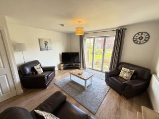 Beachside Cottage - Part of the The Bay Filey Holiday Village with pool, gym and direct beach access, pub, restaurant, tennis and meadows walks - 7