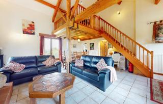 Awesome Home In St Saud Lacoussiere - 6