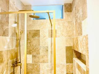 Stylish Loft Paris 17- 3 bdrs - 2 bathrs - 7 pers - París - 5