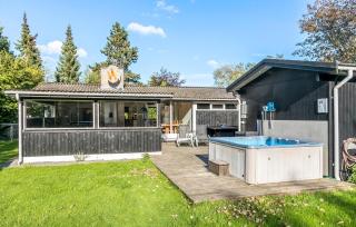 Three-Bedroom Holiday Home In Vaggerlose - Marielyst - 6