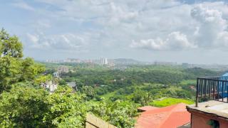 4 star lavish villa - Mumbai - 5