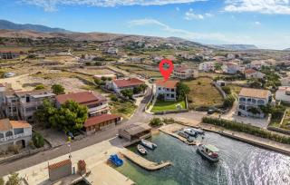 Gorgeous Apartment In Kustici With Wifi - Kustići - 0
