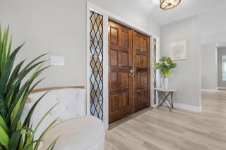 Direct Gulf Access, Expansive Lanai, Heated Pool - The Nautical - Roelens - Cape Coral - 2