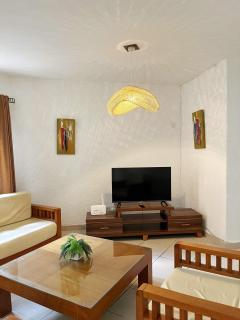 Sunsets & Sand Flic en Flac Apartment Close to the Beach - 0