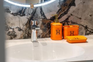 Luxury, Spacious Apartment in Dubai Creek Harbour - By DuStay - Dubai - 6