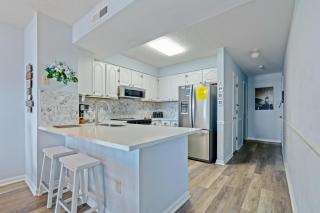 Seascape 207 - Oceanfront - Crescent Beach Section - Myrtle Beach - 5