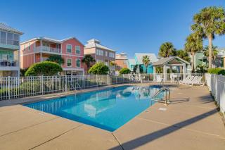 Walk to Beach Home with Pool Access in Gulf Shores! - Gulf Shores - 8