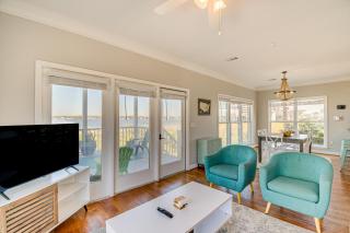 Walk to Beach Home with Pool Access in Gulf Shores! - Gulf Shores - 0