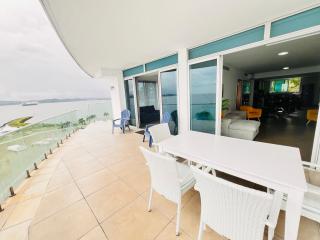 Apartment in the Causeway Amador - Panama City - 8