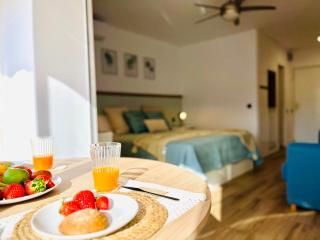 Beautiful brand new study 24-hour reception - Benalmádena - 1