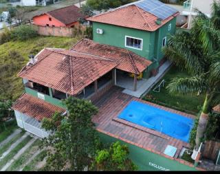 Casa familiar com piscina Penedo RJ - Penedo - 0