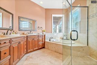 Villa St Tropez sleeps 12 near beach access - Destin - 6