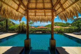 Spacious Luxury 4 Bed Condo in Ocotal - 9