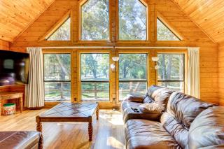 Rock Creek Lodge 1 Mi to Lake of the Arbuckles! - 6