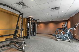 Deluxe 2 Bed York Flat with Gym Sleeps 6 - 2