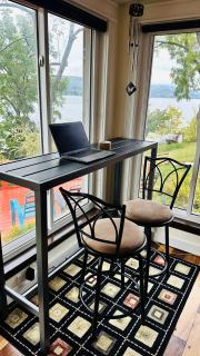 4 Bedroom 2 Bathroom Lake Heaven with 50ft lakefront on Honeoye lake - Honeoye - 3