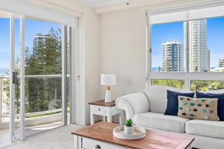 Oscar on Main 2B - Heart of Main Beach Ocean Views - Hosted by Coastal Letting Co. - 0