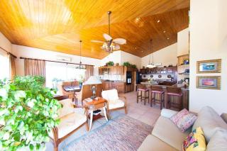 Breathtaking Views & Stunning Infinity Pool - 6