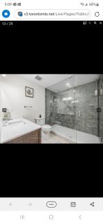 Rare 3 Bedroom Luxury Close to Lake - 8