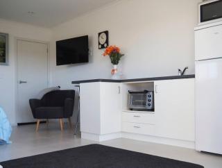 Paradise on the Sand - Whakatane - 8