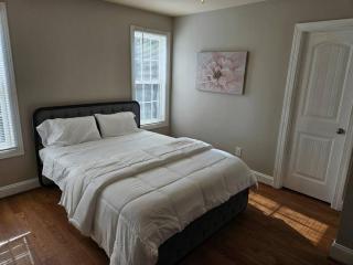 Private Villa - 3 Bedroom House - Raleigh - 8