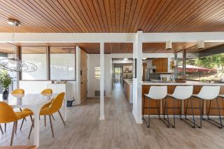 Mid-century Masterpiece With Pool , Spa & Tesla - Escondido - 8