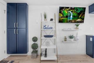 Rucker Avenue Cozy Bungalow - 4