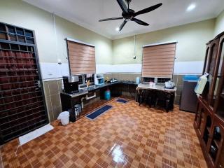 Q's HOMESTAY UNISZA - Kuala Terengganu - 4