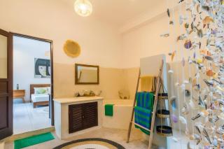 Taman pangeran villa in Seminyak, 2BR large pool, Prime Location ! - 5