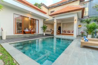 Acarya Ubud Villa - Ubud - 9