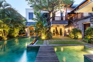 Villa Suvitha by Villa Finder - Seminyak - 1