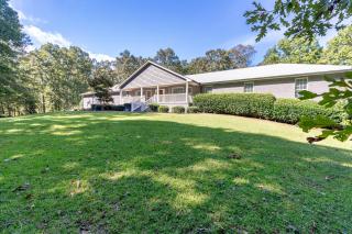 Luxury Brooks Retreat - 7