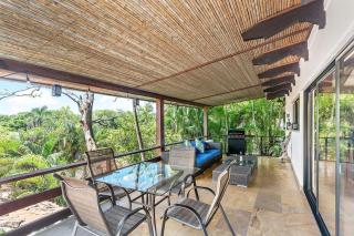 Spacious Villa Retreat in Private Resort - 4