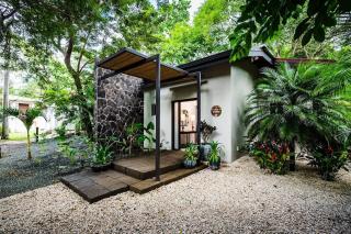 Renovated 3 bd Beach Walkable Pool - Potrero - 9