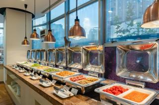 Holiday Inn Shanghai Vista by IHG - Shanghai - 4