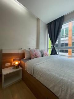 Cozy room at Huai Khwang close to MRT - Ban Na Song - 0