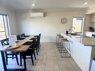 Coastal Oasis - 10 mins to Torquay, 10 mins to Geelong ! - Mount Duneed - 6