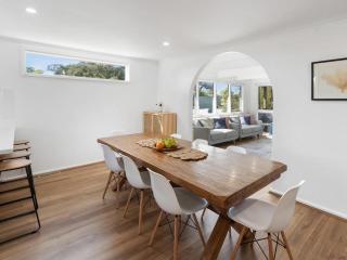 Amelia - moments to the bay - Rye - 1