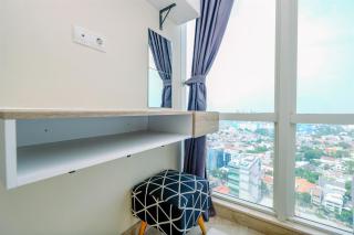 Modern Look and Comfy 2BR at Menteng Park Apartment By Travelio - Jakarta - 1