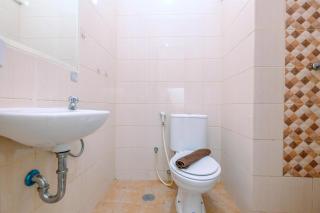 Best Homey and Cozy Studio at Dave Apartment By Travelio - 7