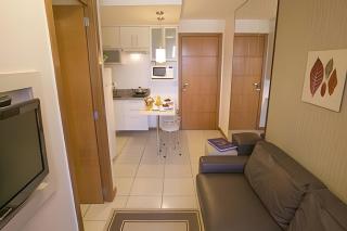 Flat Life resorts, beira lago. - Brasilia - 1