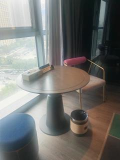 Mehood Lestie, Qujiang Dayan Pagoda Datang Everlasting City Jinhui Plaza - 1