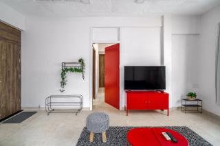 Quirky 1BHK Bandra W by The Bombay Home Company - Mumbai - 4