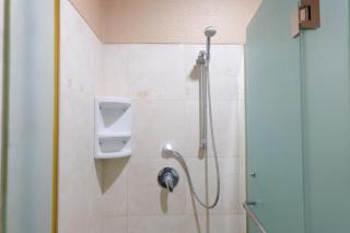 Spacious and Modern 2BR at Apartment Dago Butik By Travelio - Bandung - 6